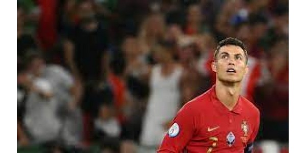 Ronaldo en Ferguson slaan weer de handen ineen